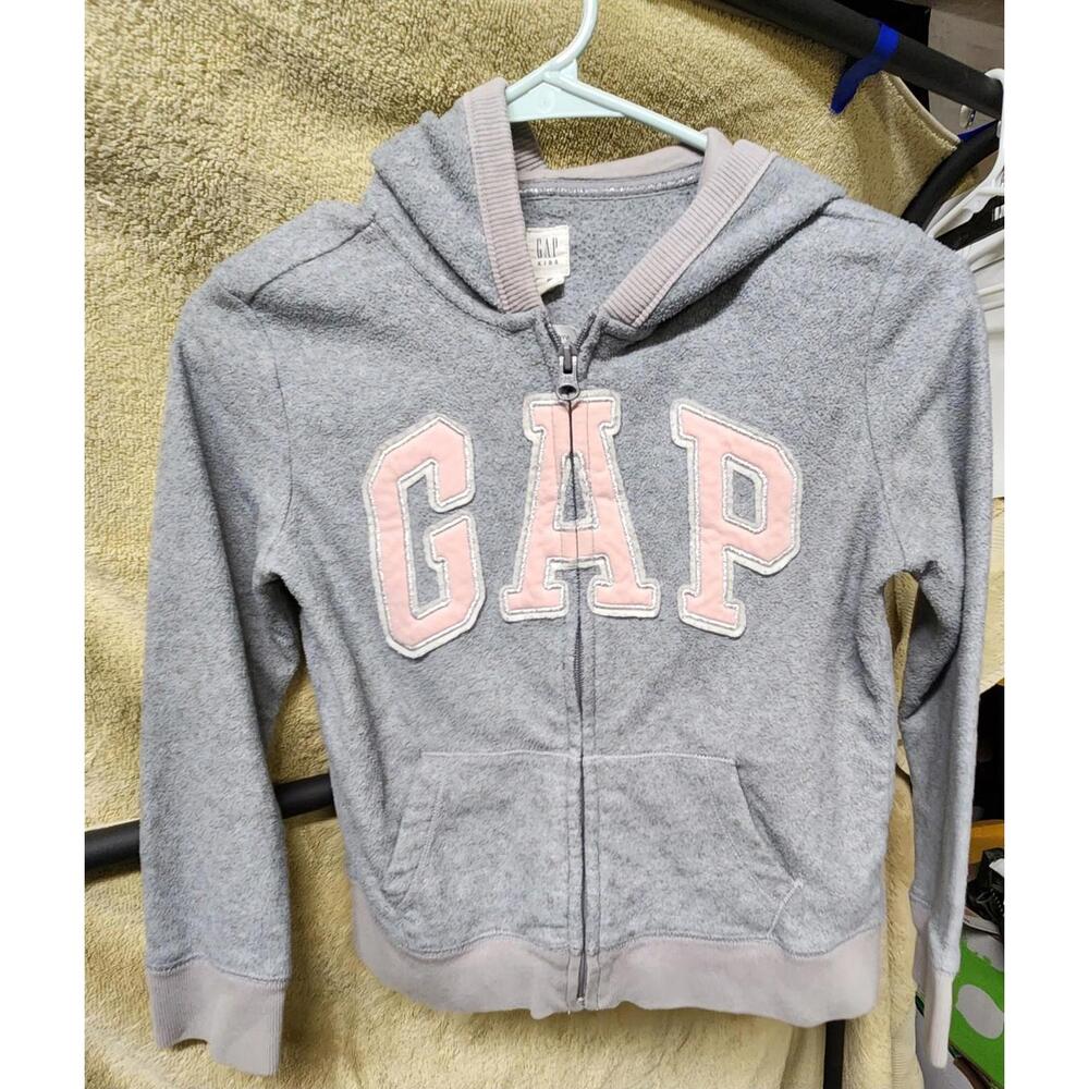 Girls GAP Logo Sweatshirt in grey/pink size 9